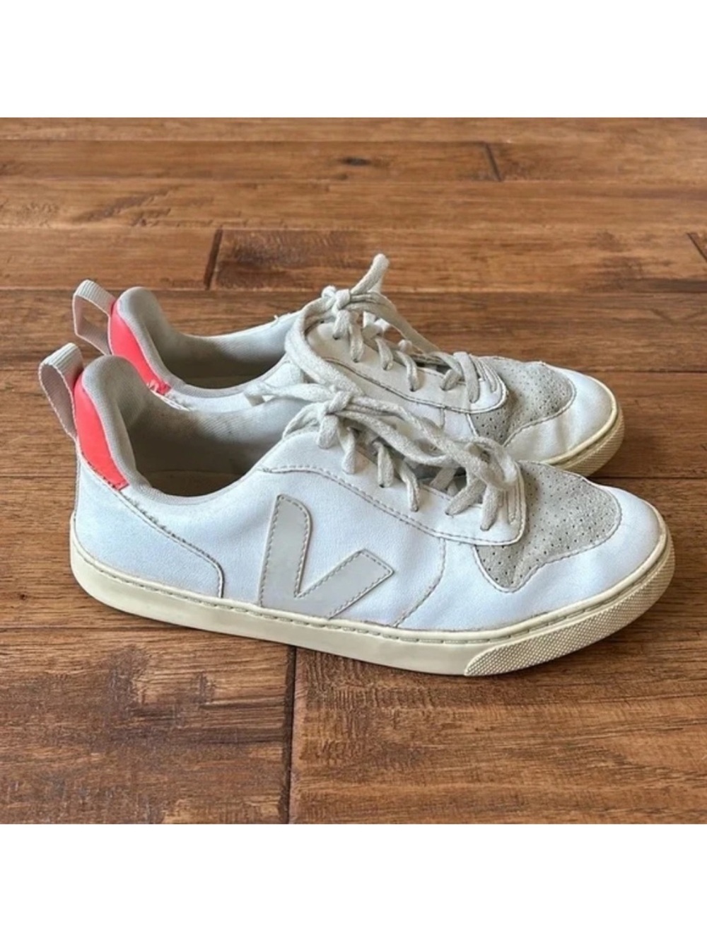Veja Sneakers V-10 Laces CWL White Pierre Rose Fluo Womens Size 6.5